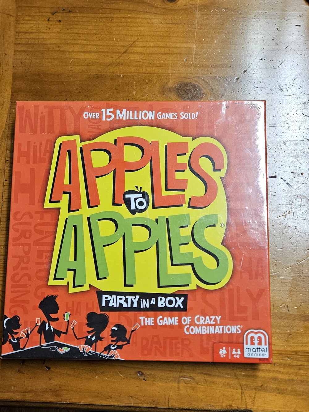 Mattel Apples to Apples Party Game - Red & Green Never Opened Sealed